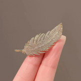 Brosa Leaf gold Brosa Leaf gold